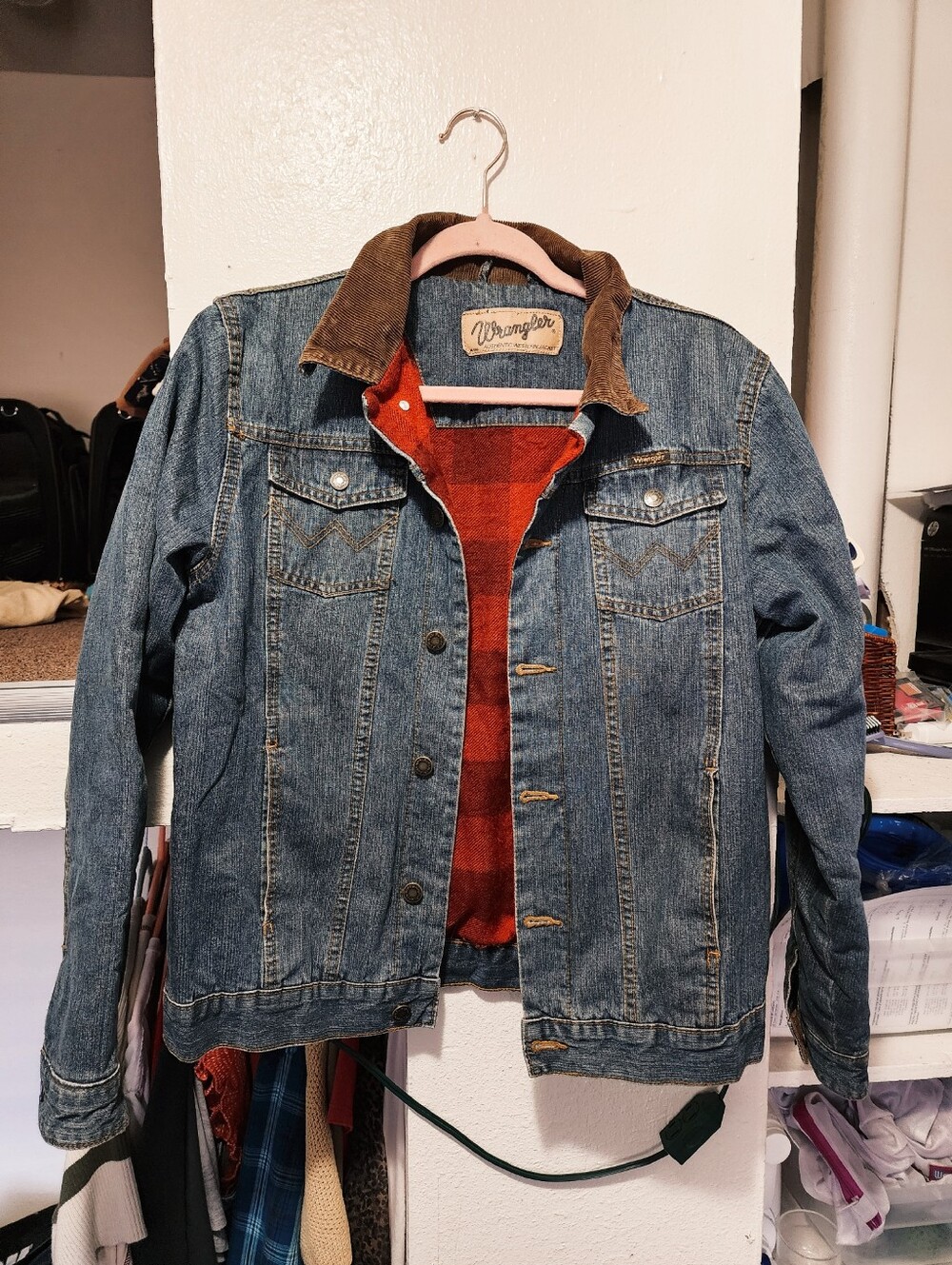 "WRANGLER" WOMEN'S CABIN LINED CORD DENIM JACKET - BLUE